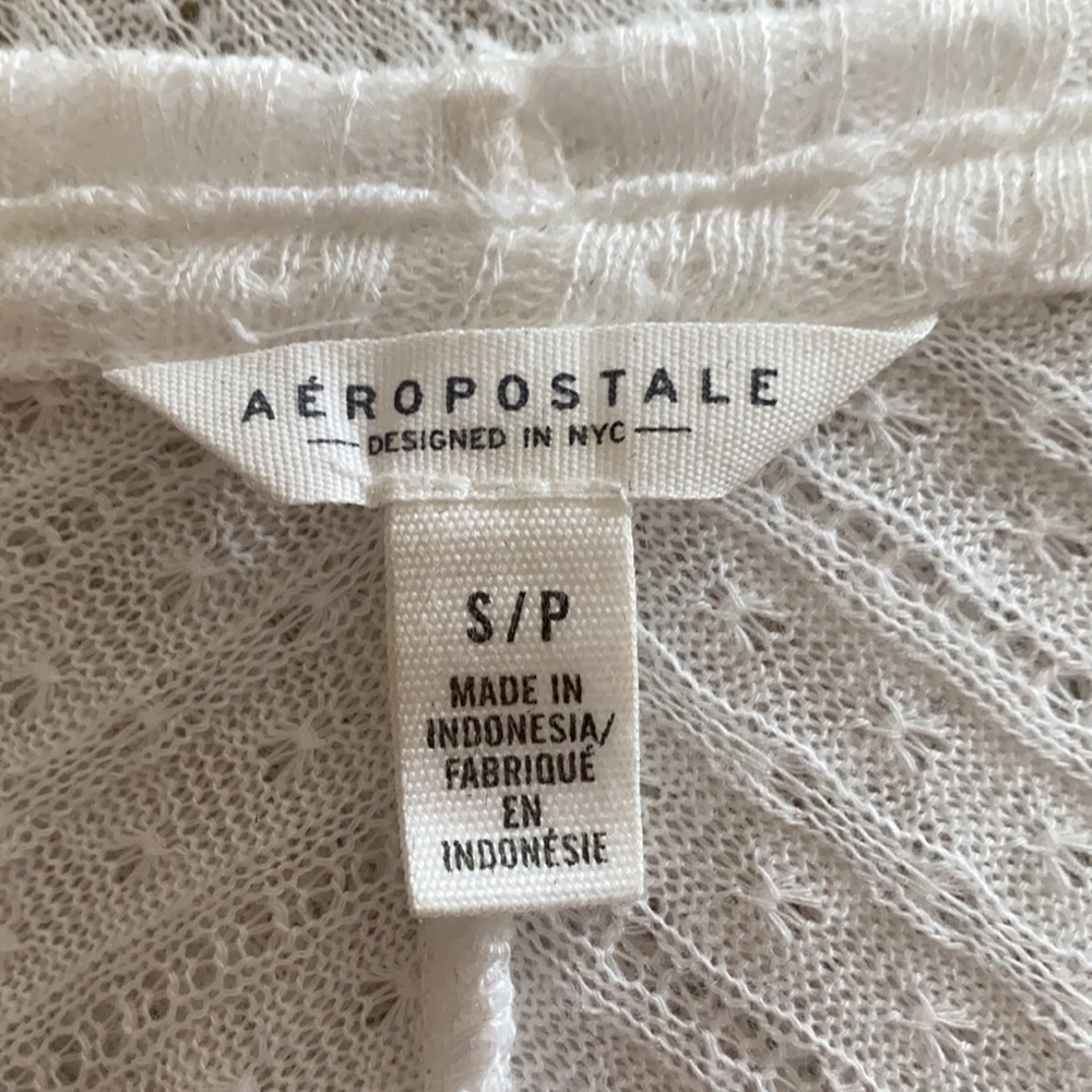 AEROPOSTALE, size S/P , white layering piece. - Picture 2 of 3